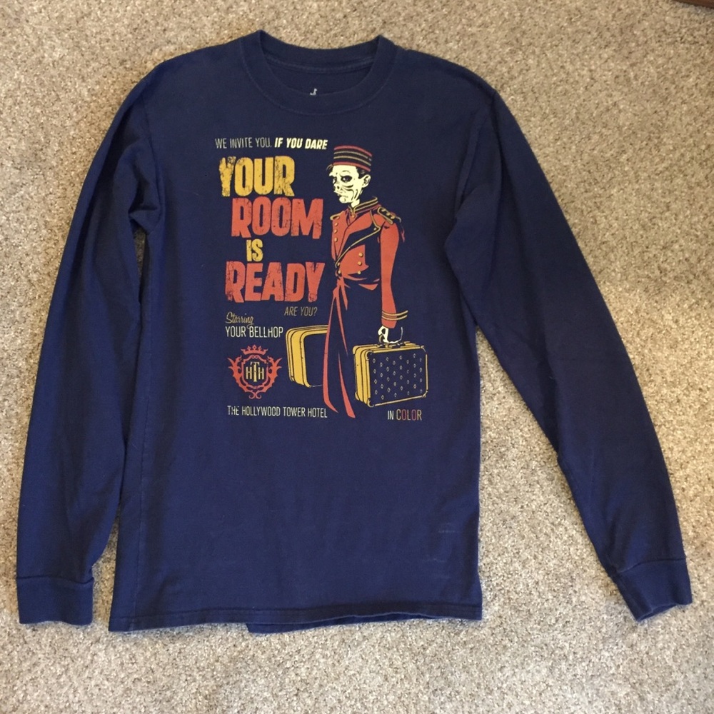 Disney World Tower of terror tee size small